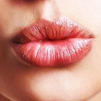 Как можно сделать губы гладкими